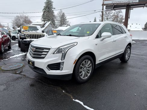 Used 2017 Cadillac XT5 Luxury w/ Driver Awareness Package image 2