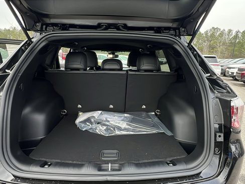 New 2026 Jeep Compass Latitude image 13