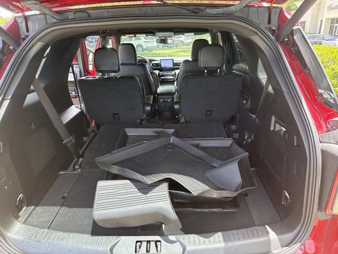 Used 2023 Ford Explorer ST w/ Equipment Group 401A AWD/4WD image 11