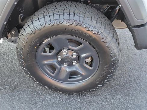 Used 2021 Jeep Wrangler Unlimited Sport image 8