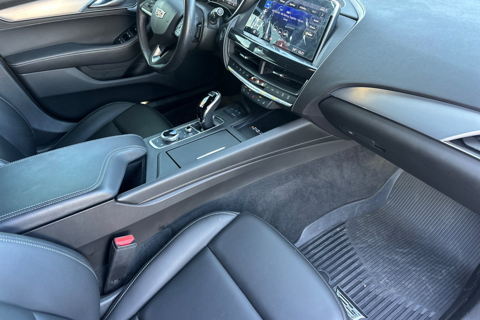 Certified 2024 Cadillac CT5 Luxury w/ Sun And Sound Package RWD image 19