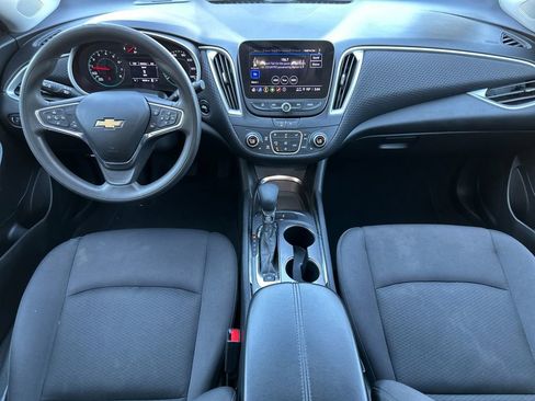 Used 2023 Chevrolet Malibu LT image 14