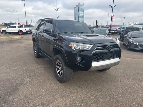 Used 2023 Toyota 4Runner TRD Off-Road Premium w/ Off Road Premium Plus Package image 13