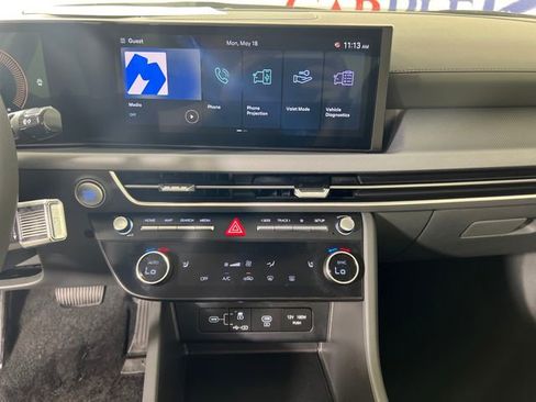 Used 2025 Hyundai Sonata SEL FWD image 17