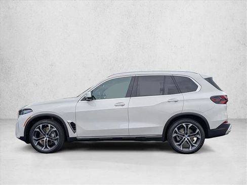New 2026 BMW X5 xDrive40i image 9