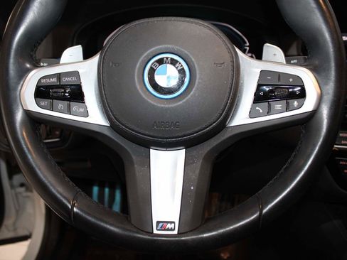 Certified 2023 BMW 530e w/ M Sport Package image 17