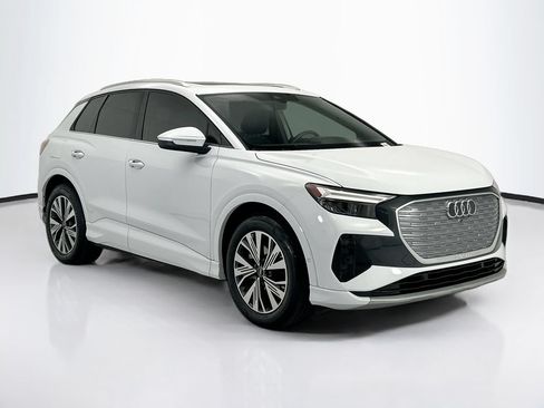 Certified 2023 Audi Q4 e-tron Premium Plus w/ Premium Plus RWD image 3