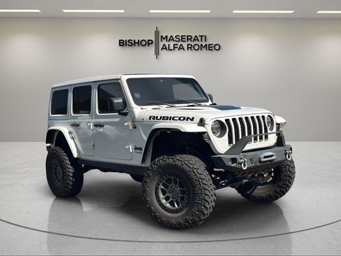 Used 2022 Jeep Wrangler Unlimited Rubicon 4xe AWD/4WD image 1