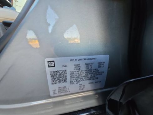 Used 2024 Buick Encore GX Sport Touring FWD image 25