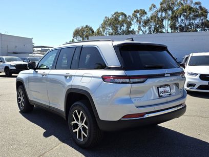 New 2025 Jeep Grand Cherokee Limited