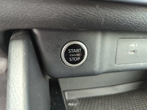 Certified 2023 Nissan Rogue SV w/ SV Premium B Package AWD/4WD image 47