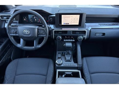Used 2026 Toyota Tacoma SR5 AWD/4WD image 15