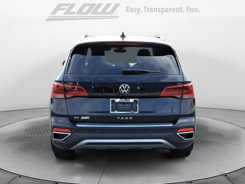 Used 2023 Volkswagen Taos SE w/ Black Wheel Package FWD image 8