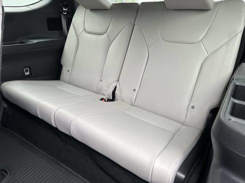 Used 2024 Lexus TX 350 AWD w/ Technology Package image 16