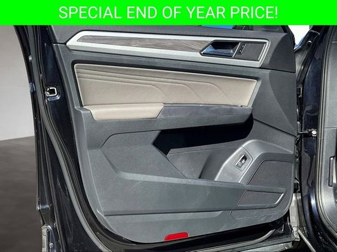 Used 2021 Volkswagen Atlas Cross Sport SE image 20