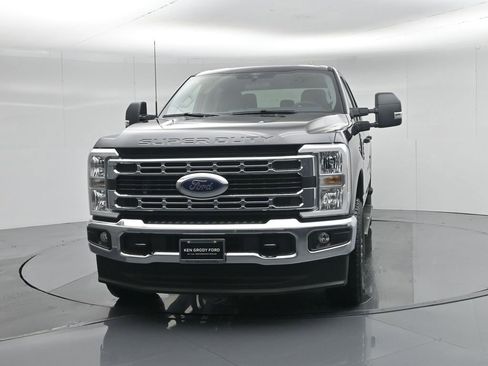 New 2026 Ford F250 XLT w/ FX4 Off-Road Package image 55