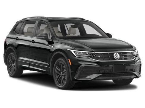 Used 2022 Volkswagen Tiguan SE R-Line FWD image 9