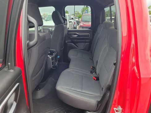 Used 2022 RAM 1500 Big Horn w/ Night Edition RWD image 10