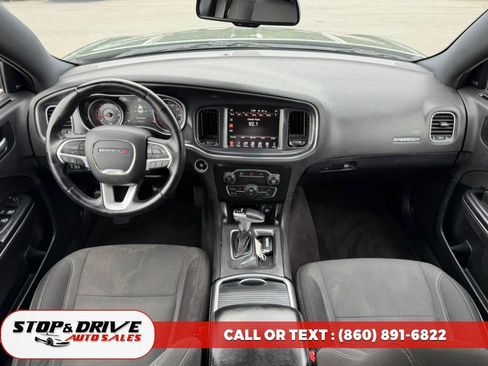 Used 2016 Dodge Charger SXT AWD/4WD image 10