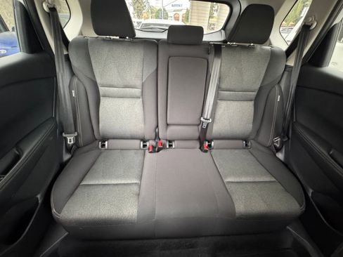 Used 2025 Nissan Rogue SV image 40