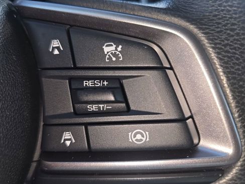 Used 2023 Subaru Outback Premium image 21