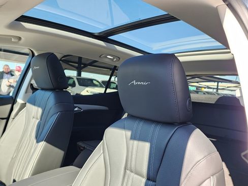 New 2026 Buick Envision Avenir image 17
