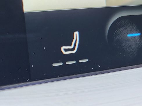 New 2024 Ford Escape SE w/ PHEV Premium Package image 15