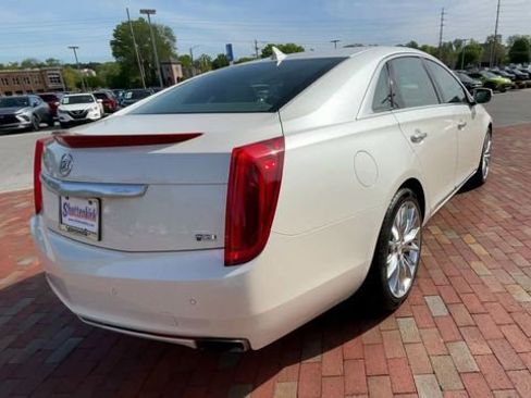Used 2014 Cadillac XTS Platinum FWD image 9