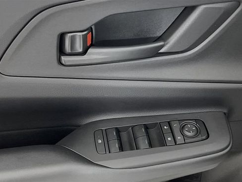 New 2026 Toyota Prius Plug-In Hybrid FWD image 14