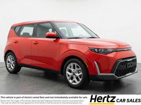 Used 2025 Kia Soul LX w/ LX Technology Package image 1