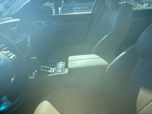 Used 2017 Genesis G80 3.8 image 8