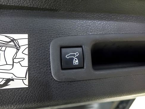 Certified 2024 Toyota Sienna XLE AWD/4WD image 24