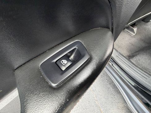 Used 2018 Jeep Compass Limited w/ Navigation Group AWD/4WD image 14