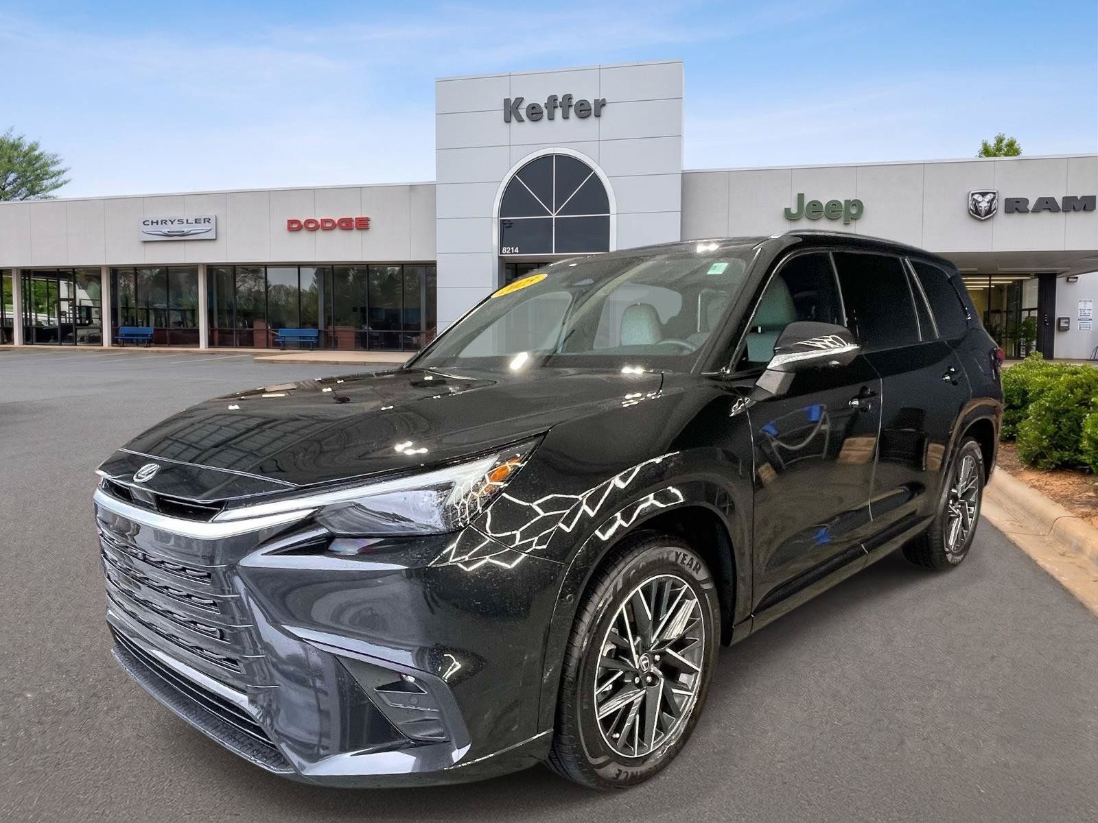 Used 2025 Lexus TX 350 AWD w/ Technology Package image 1