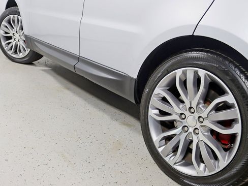 Used 2014 Land Rover Range Rover Sport Supercharged image 13