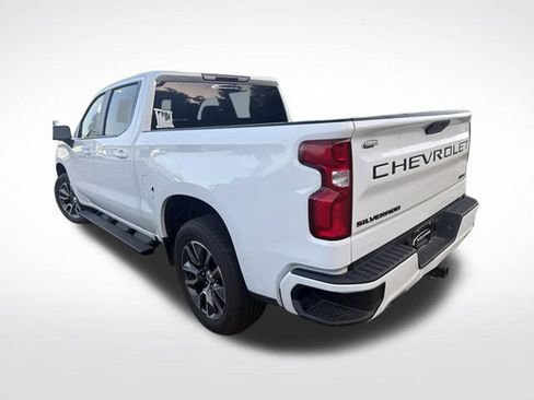 Used 2021 Chevrolet Silverado 1500 RST AWD/4WD image 10