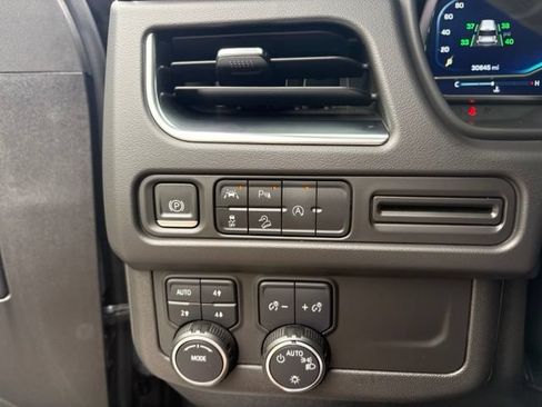 Certified 2023 Chevrolet Tahoe Premier AWD/4WD image 33