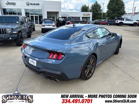 Used 2024 Ford Mustang GT Premium RWD image 16