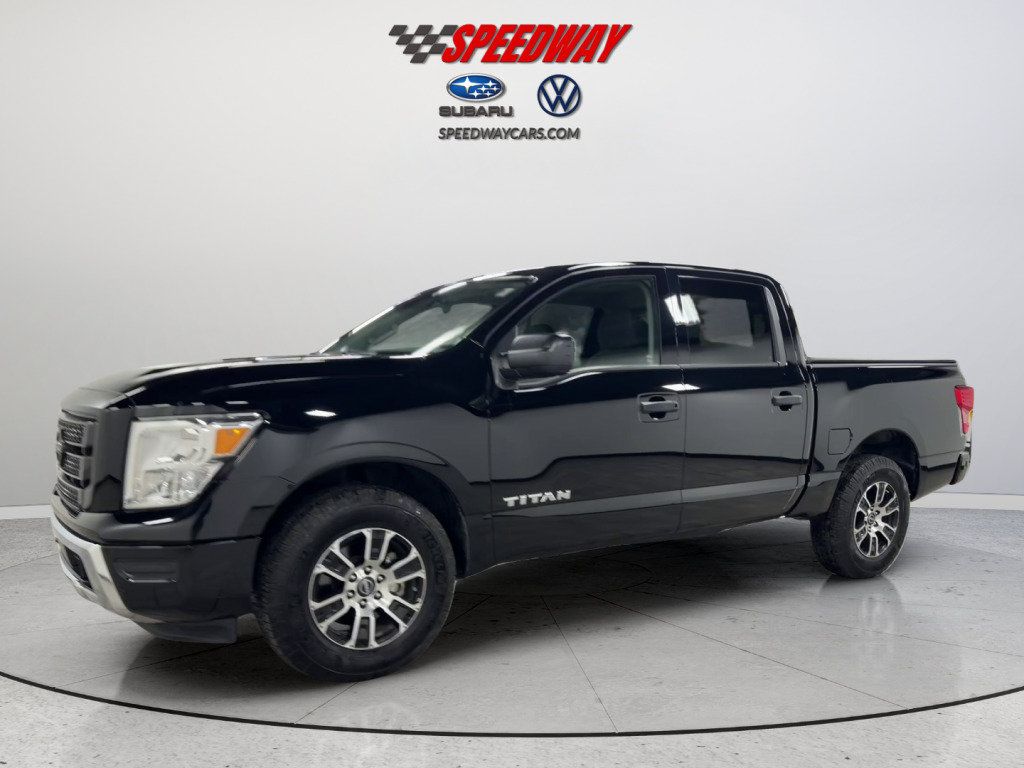Used 2024 Nissan Titan SV AWD/4WD image 11