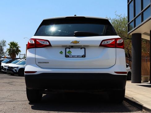 Used 2020 Chevrolet Equinox LS FWD image 12