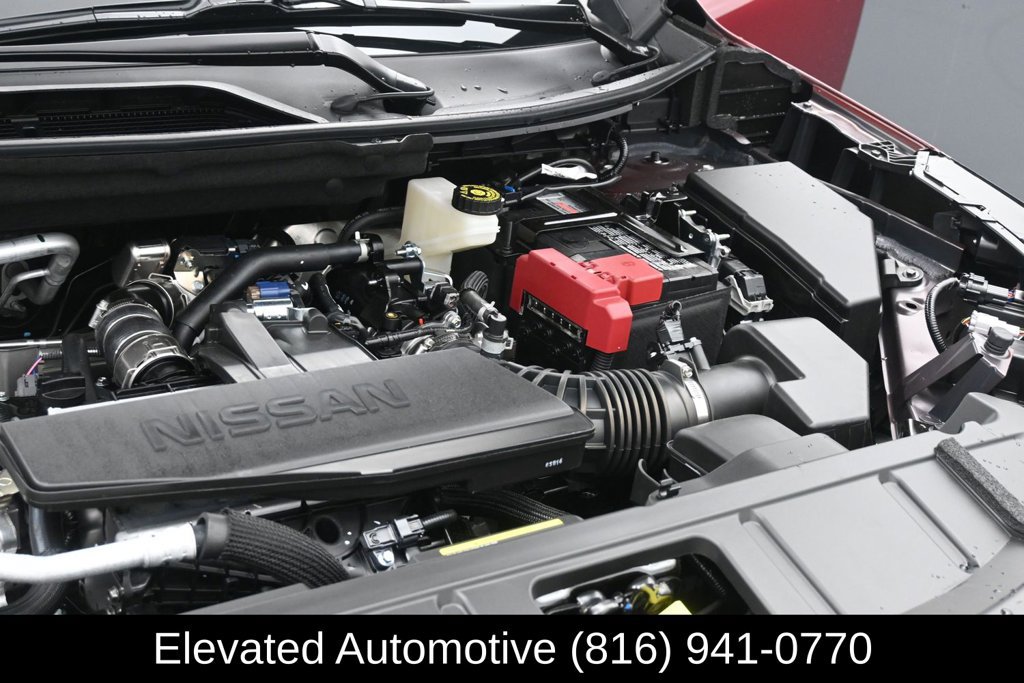 Used 2026 Nissan Rogue Dark Armor AWD/4WD image 23