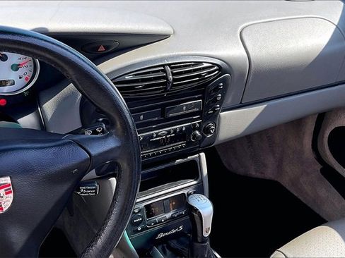 Used 2002 Porsche Boxster S image 6