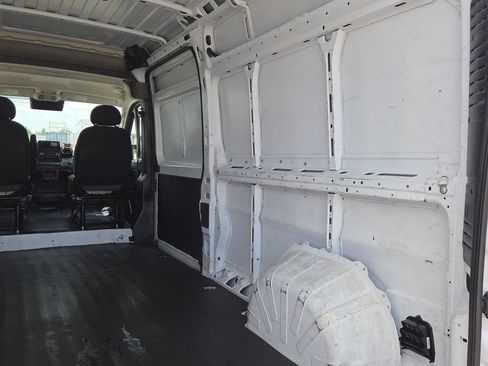Used 2023 RAM ProMaster 2500 FWD image 17