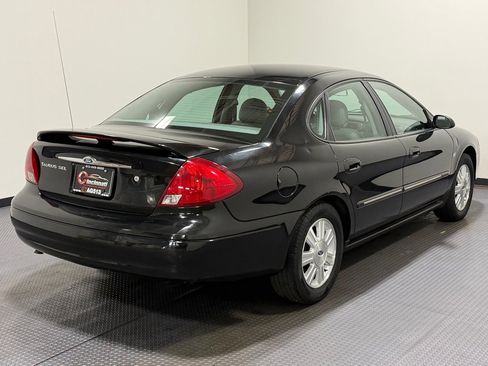 Used 2003 Ford Taurus SEL image 5