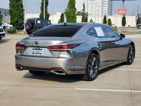 Used 2019 Lexus LS 500 F Sport w/ Accessory Package (Z2) RWD image 7