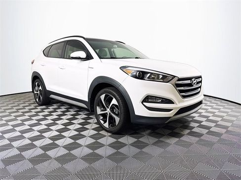 Used 2018 Hyundai Tucson Value image 10