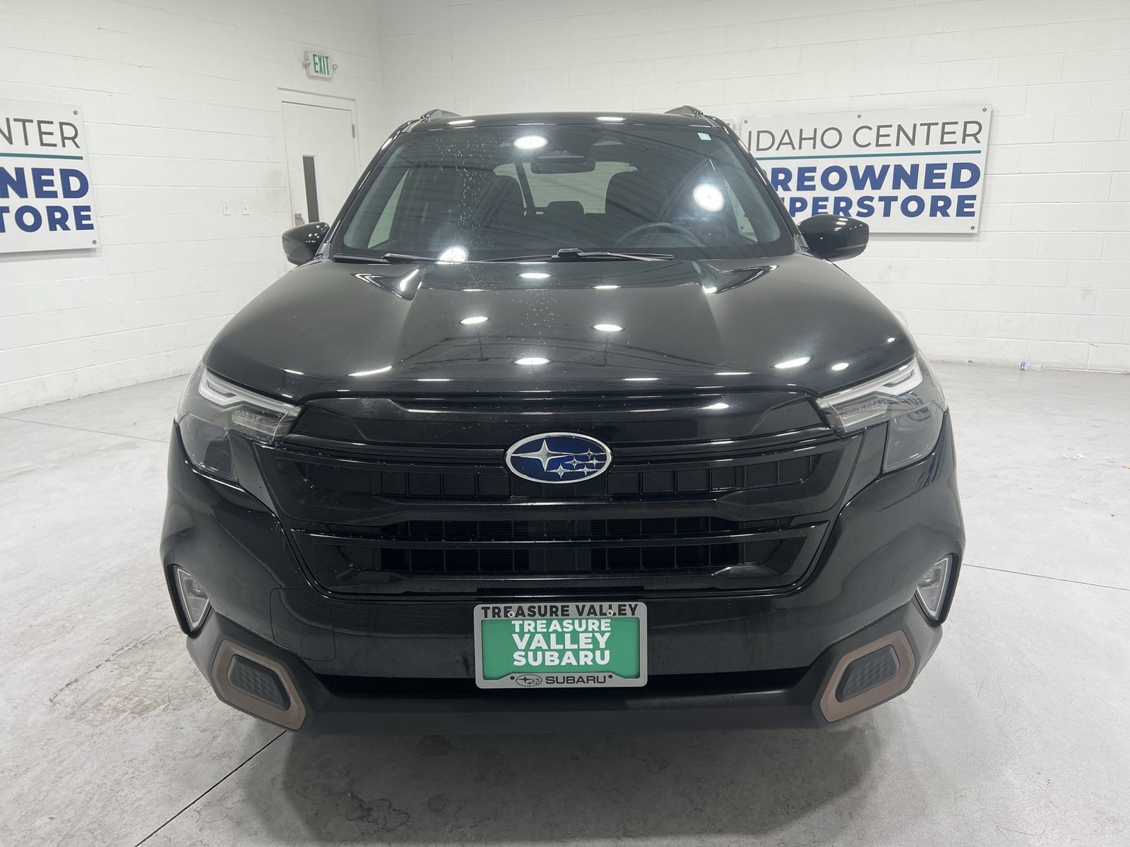 Used 2025 Subaru Forester Sport AWD/4WD image 3