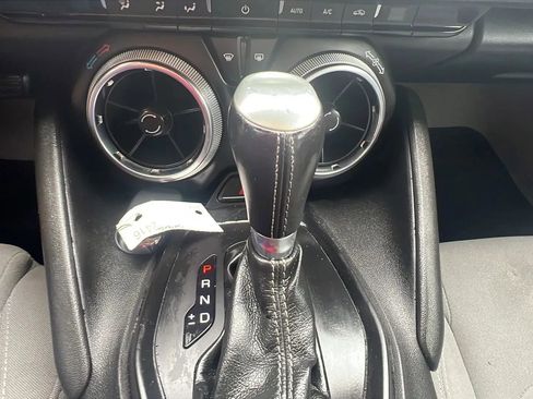 Used 2020 Chevrolet Camaro LT image 18