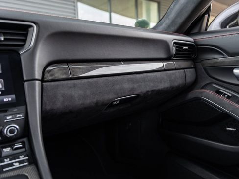 Certified 2018 Porsche 911 GT3 image 37