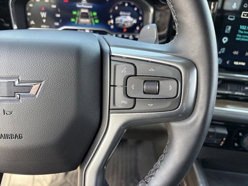 Certified 2025 Chevrolet Silverado 1500 RST w/ Dark Appearance Package AWD/4WD image 26